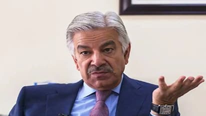 khawaja asif