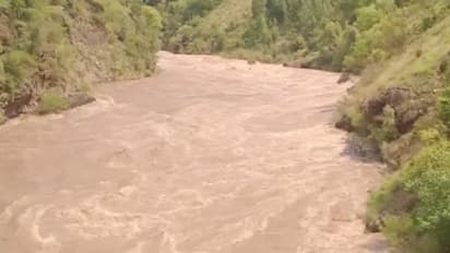Sudden Surge in Jhelum River