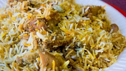 चिकन पीस मांगना पड़ा महंगा