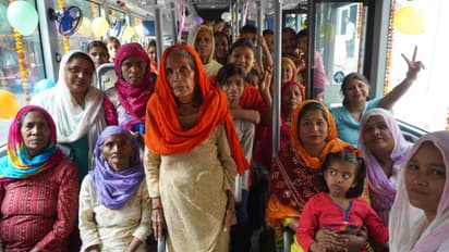 Bus service started on new route of Delhi