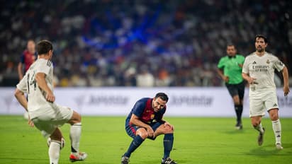 Xavi Hernandez playing against Real Madrid in India