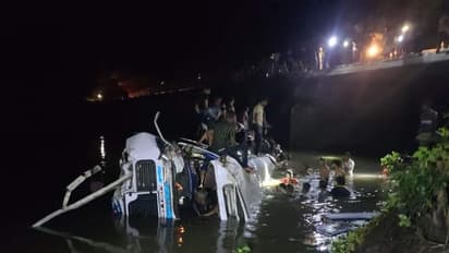 Sri lanka bus accident