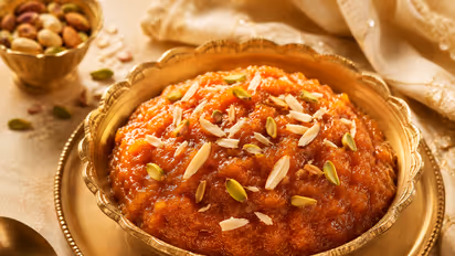 Kashi Halwa Recipe: Make Perfect Wedding-Style Dessert at Home With Just 3 Ingredients