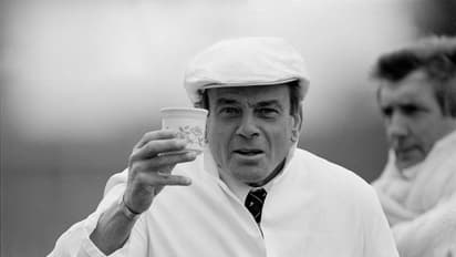 Umpire Dickie Bird dies at 92