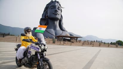 Sadhguru wishes Team India