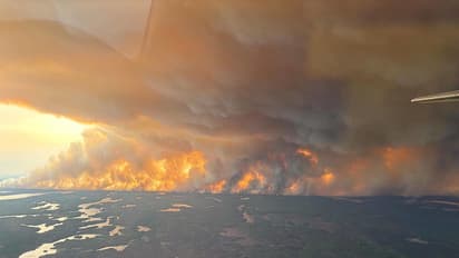 Smoke rises from wildfire 