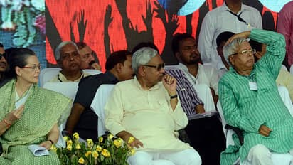 soniya gandhi-nitish kumar-lalu y adav