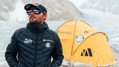 Andrzej Bargiel Scales Mount Everest Without Oxygen Cylinders