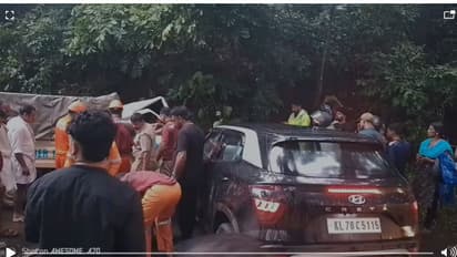 mini lorry car collide in kannur