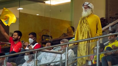 IPL 2023 RR vs CSK sadhguru Jaggi Vasudev came to support Chennai super kings at MA Chidambaram stadium dva