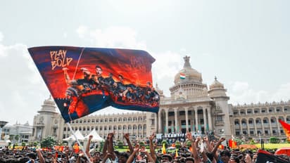 rcb celebration live