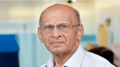 2 Rupee Doctor Dr. A.K. Gopal Dies at 80
