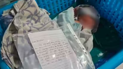 Couple Leaves Newborn with Emotional Note