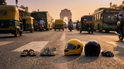 Delhi Road Deaths Hit 6 Year High With 5 Deaths Every Day Roads Becoming a Nightmare for Bikers and Walkers