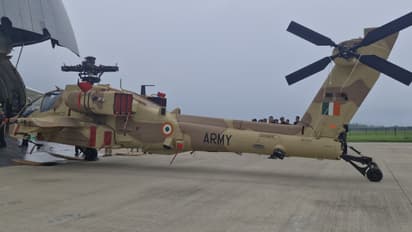 American Apache Attack Helicopter 