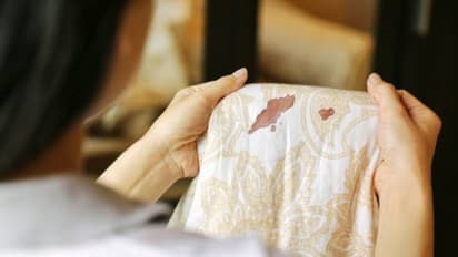 How to remove period stains from bedsheet instantly