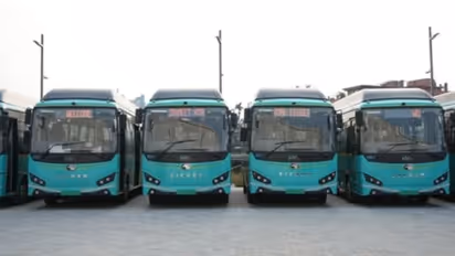 kochi metro bus