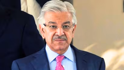 Khawaja asif