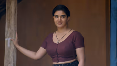  rachel malayalam movie honey rose