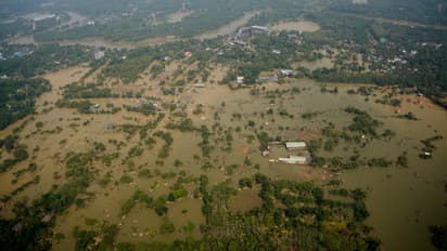 Sri Lanka issues new landslide warnings as flood toll rises to 607