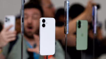 iPhone 17