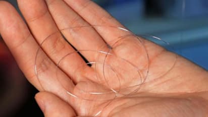 China Develops Revolutionary Hair Thin Fiber Chip