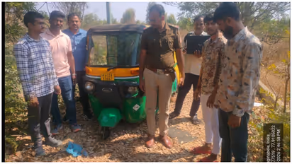 Bengaluru youths arrested for assaulting auto driver and stealing vehicle