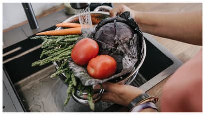 cleaning vegetables