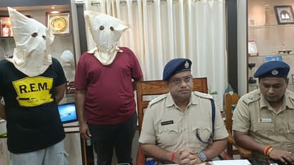 2 arrested for cheating 42 lakh rupees on matrimonial site 