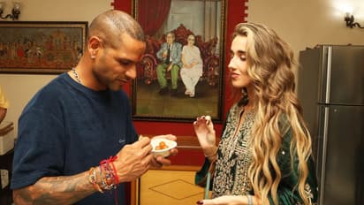 Shikhar-Dhawan-and-Sophie-Shine-pic