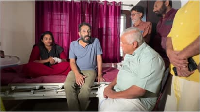 M V Jayarajan Visit Padmaja at hospital