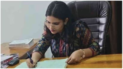 gauri panchayat secratary