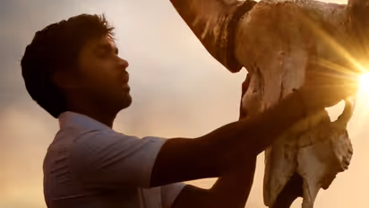 Bison Kaalamaadan 5 day worldwide box office collection dhruv vikram Mari