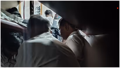 third ac women travel