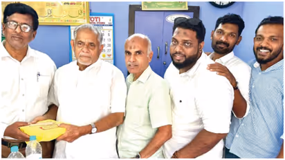 abdulla borrowed money