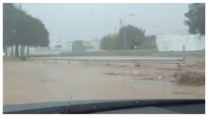 oman flood 2 death