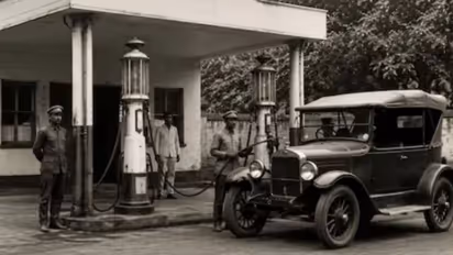 India’s First Petrol Pump