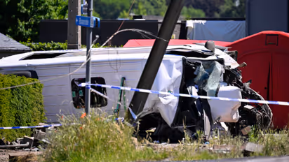 train crashed into a school bus