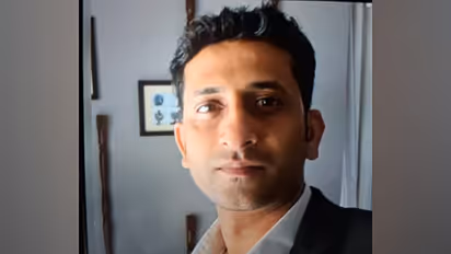 techie dies after lightning strike