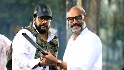 murali gopy plays medayil kochu in shaji kailas movie varavu with joju george
