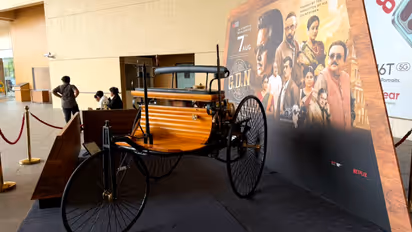 the vintage benz car appeared in gdn movie is in lulu mall for display