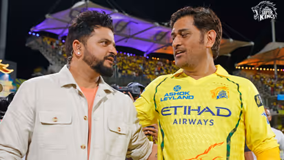 SURESH RAINA WITH DHONI
