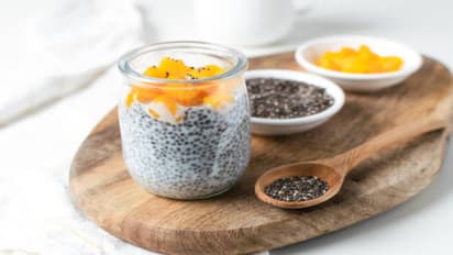 chia seeds is best to eat at a time