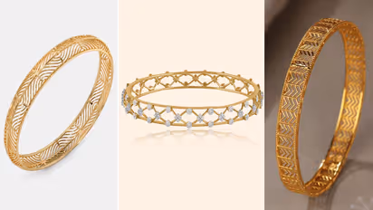 Thin Gold Bangles Design Ideas in Under Budget
