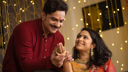 Gold Bangles for Wife