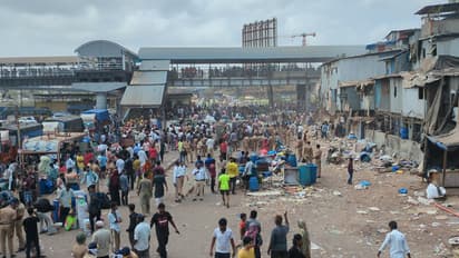 bandra slum demolition