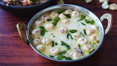 vrat wali makhana curry recipe