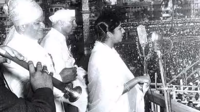 when-Lata-Mangeshkar-first-sung-aye-mere-watan-ke-logo-song