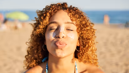 6 mistakes you should avoid while applying sunscreen