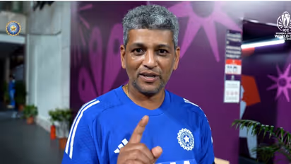 Amol Muzumdar real life kabir khan